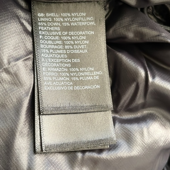 NWT The North Face Women’s NUPTSE Belted Mid Down Jacket. M - Picture 14 of 17